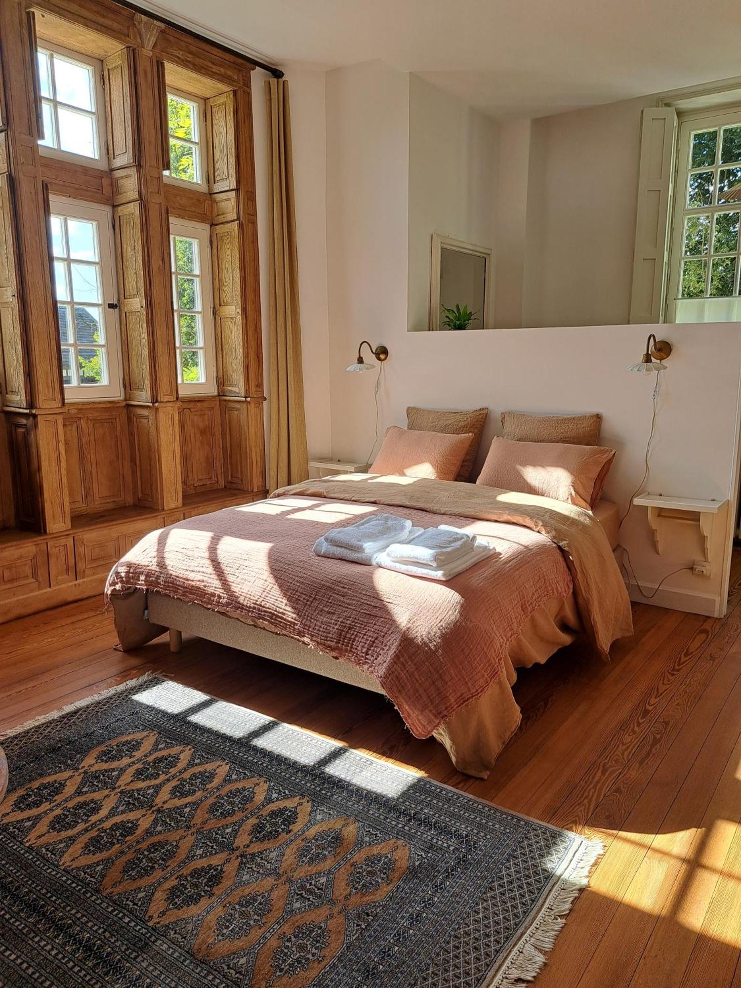 Bed & Breakfast La Maison Pelloquin *